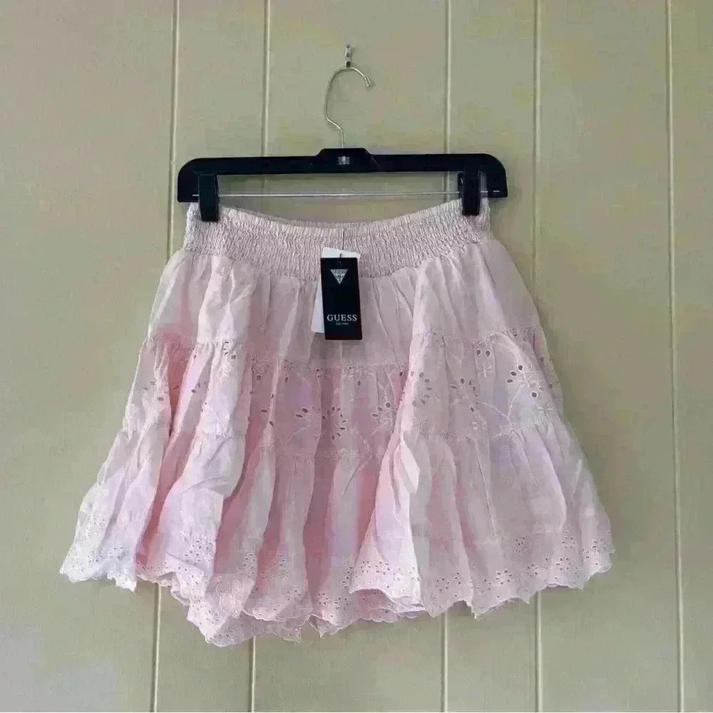Guess Womens Tiered Eyelet Skirt Pink Roses Size Medium NWT - Picture 5 of 13